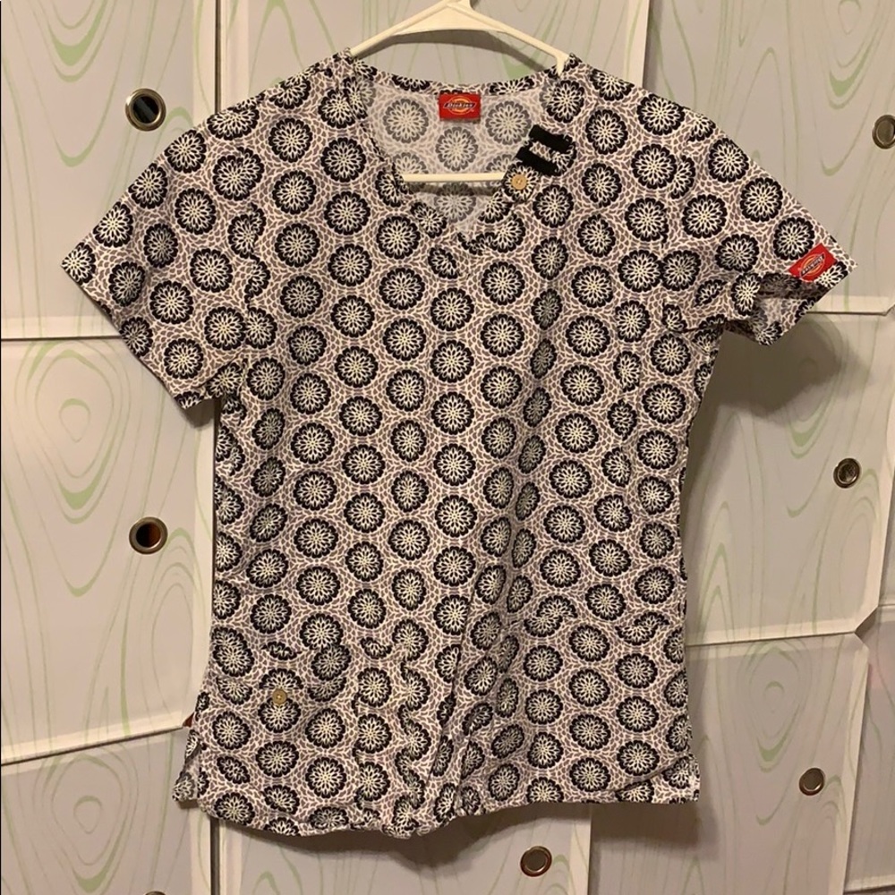 Dickies Scrub Top
